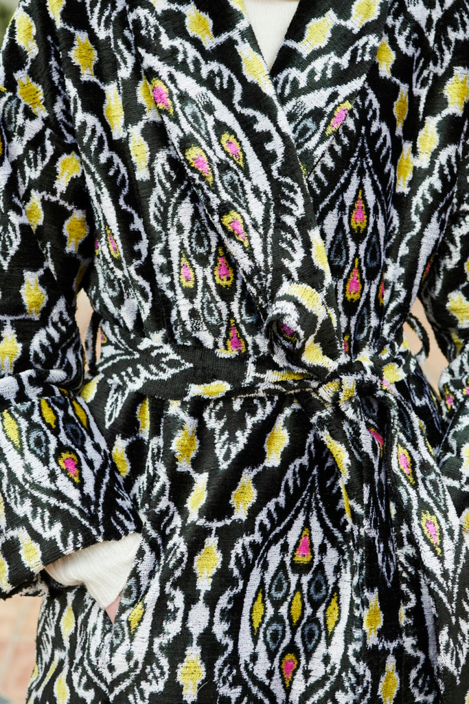Close-up view of the design on the Silk Velvet Ikat Shawl Coat – Nigora by Anor Living