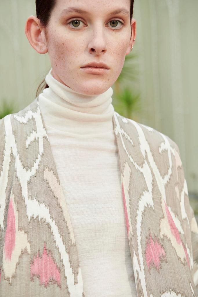 Close-up collar view of model wearing the Silk Ikat Coat - Shirin ‘Sweet’ 